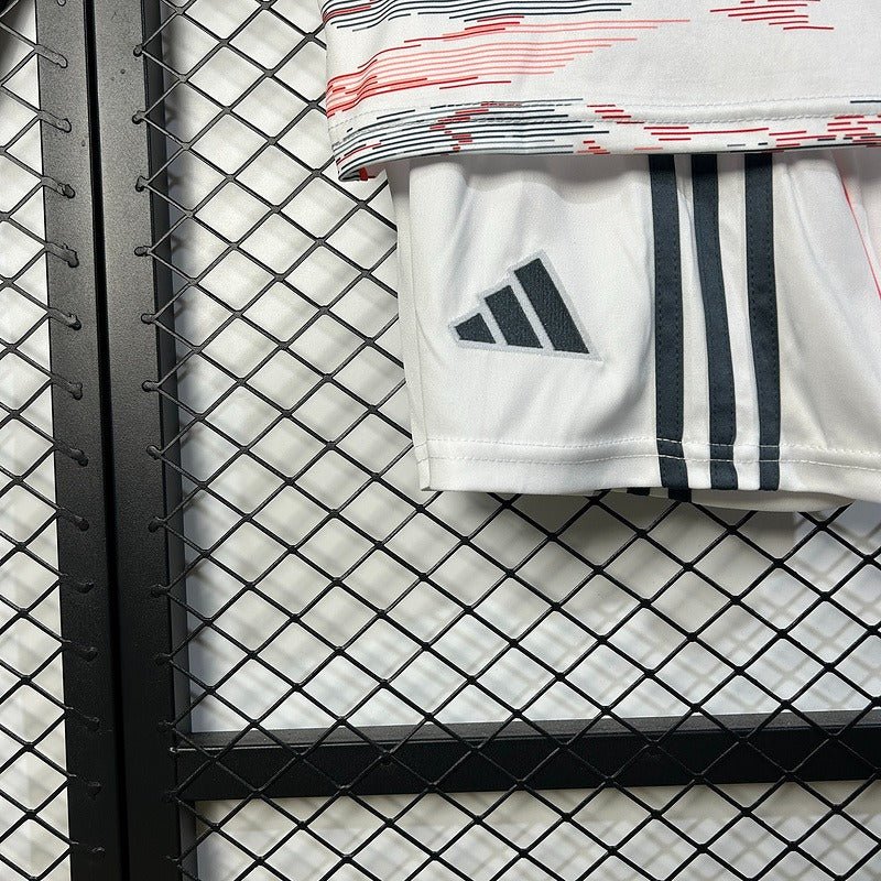 Kids Bayern M?nchen 2025-2026 Away image 8