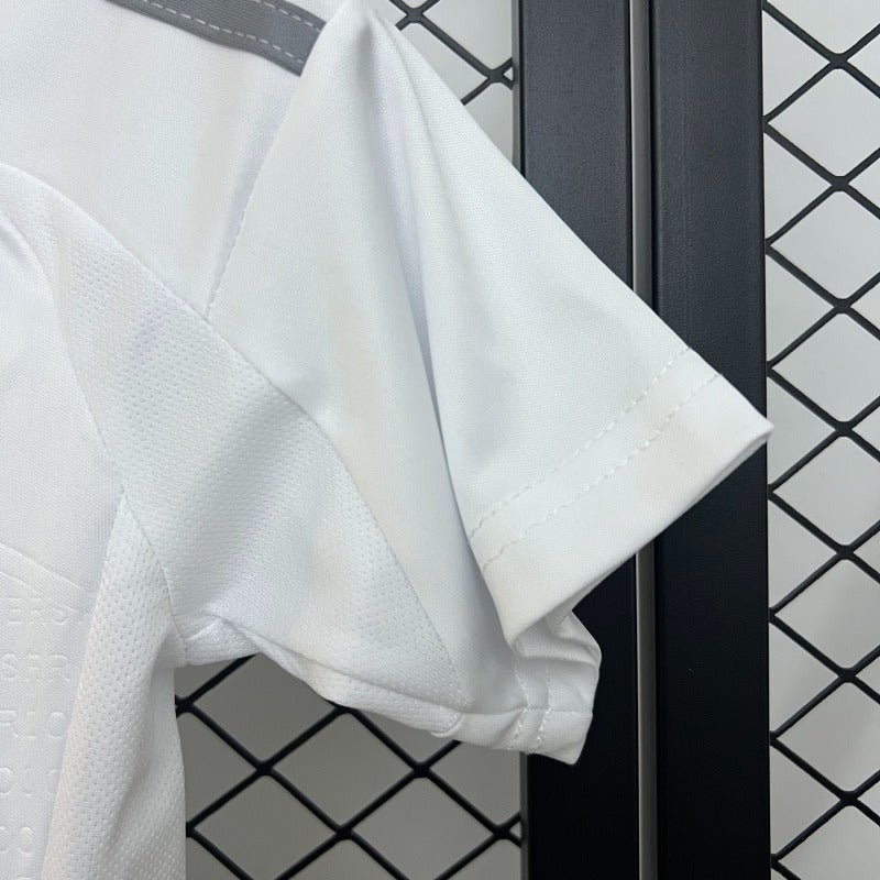 Kids Colo-Colo 2025-2026 home image 5