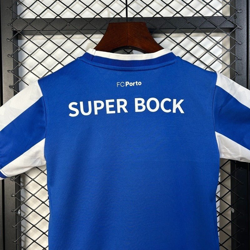 Kids FC Porto 2025-2026 home image 4