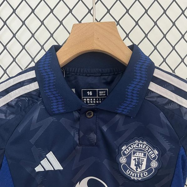 Kids Manchester United 2024-2025 away image 3
