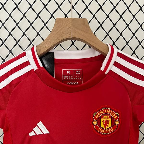 Kids Manchester United 2024-2025 home image 3