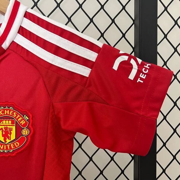Kids Manchester United 2024-2025 home image 5