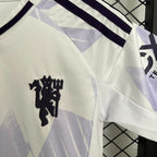 Kids Manchester United 2025-2026 away image 5