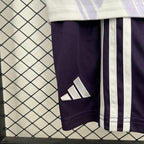 Kids Manchester United 2025-2026 away image 8