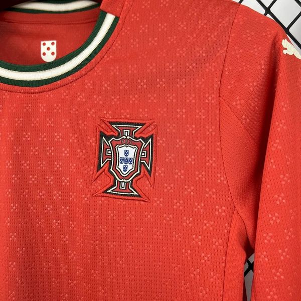 Kids Portugal national 2025-2026 home Long sleeve image 5