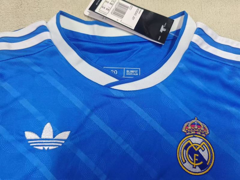 Kids Real Madrid 2025-2026 Second away image 3