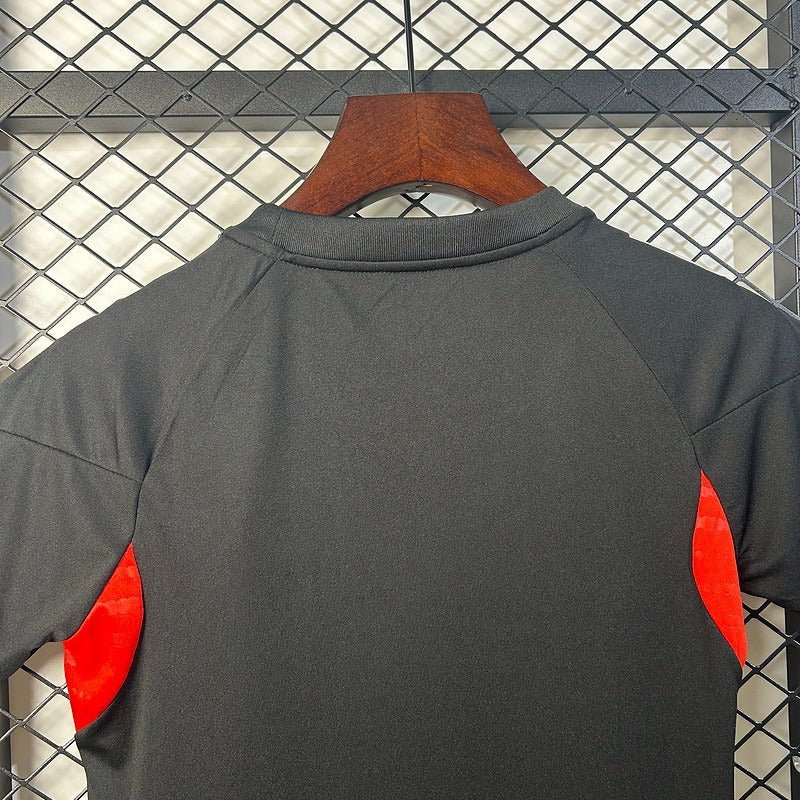 Kids SL Benfica 2025-2026 training shirt image 4