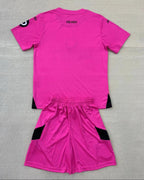 Kids Wolverhampton Wanderers pink GK Jersey image 2