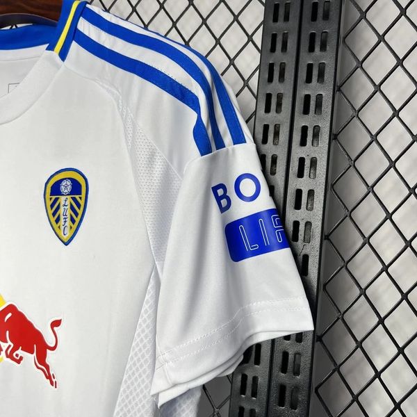 Leeds United 2024-2025 home image 6