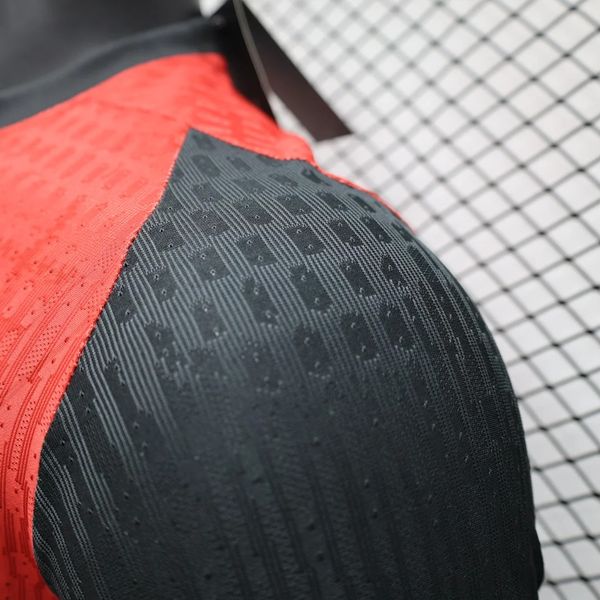 Leverkusen 2024-2025 home player image 7
