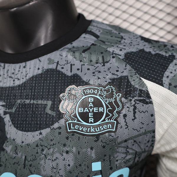 Leverkusen 2024-2025 second away player image 4