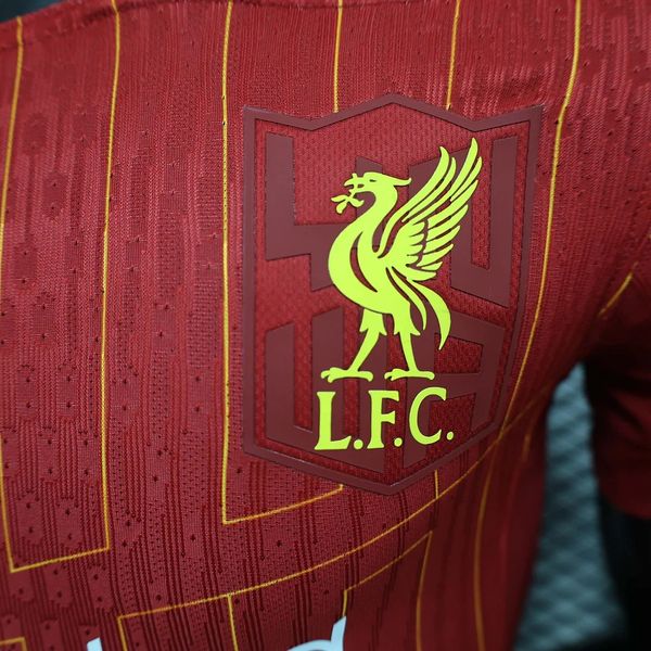 Liverpool FC 2024-2025 home player image 6