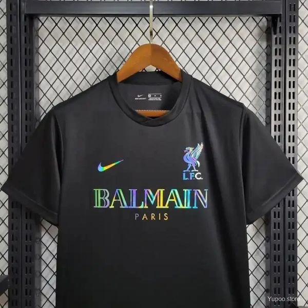 Liverpool FC 2024-2025 training jersey image 4