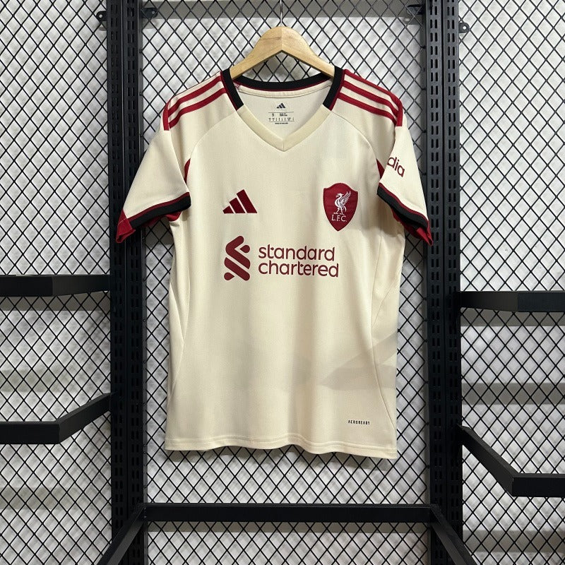 Liverpool FC 2025-2026 away