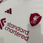 Liverpool FC 2025-2026 away image 4