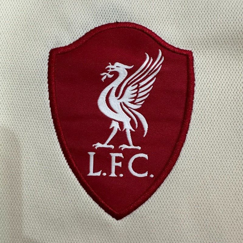 Liverpool FC 2025-2026 away image 5