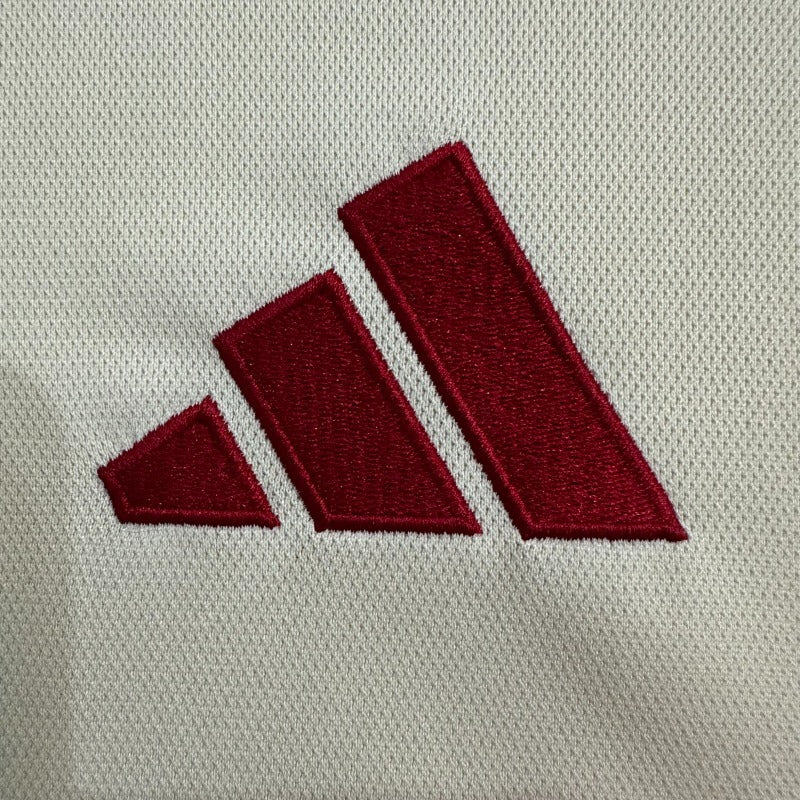 Liverpool FC 2025-2026 away image 6