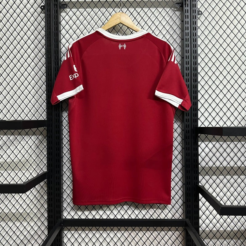 Liverpool FC 2025-2026 home image 2