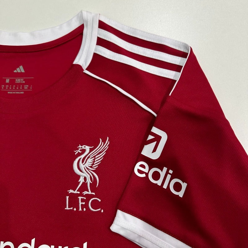 Liverpool FC 2025-2026 home image 7