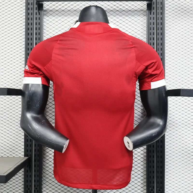 Liverpool FC 2025-2026 home player image 2