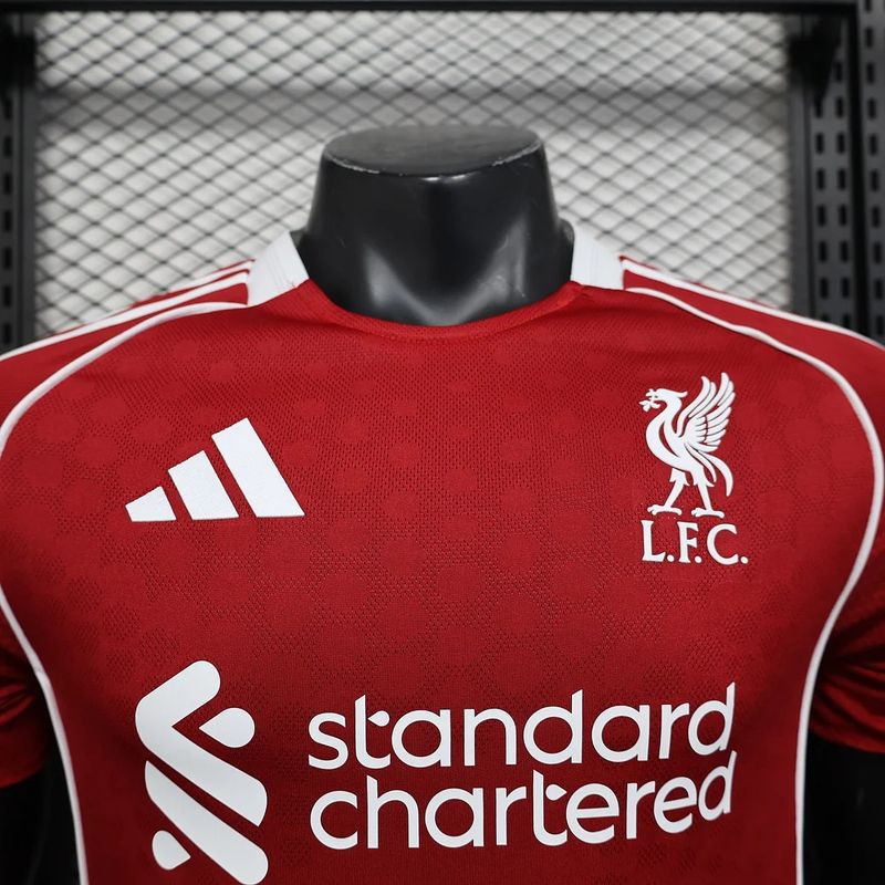 Liverpool FC 2025-2026 home player image 3