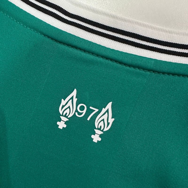 Liverpool FC 2025-2026 second away image 5