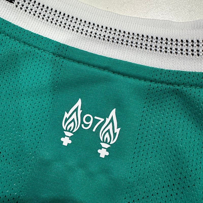 Liverpool FC 2025-2026 second away Long Sleeve Player image 4