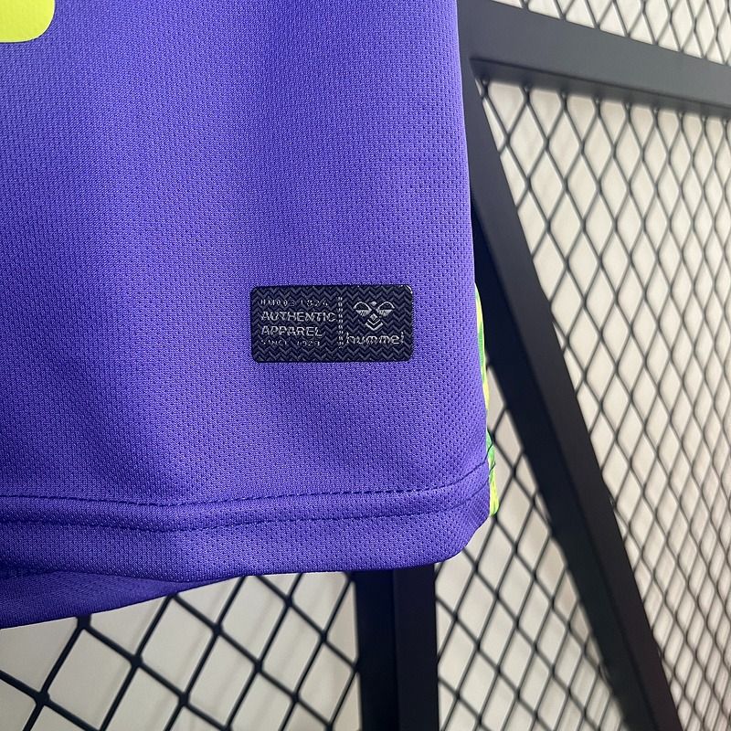 M?laga CF 2024-2025 away image 6