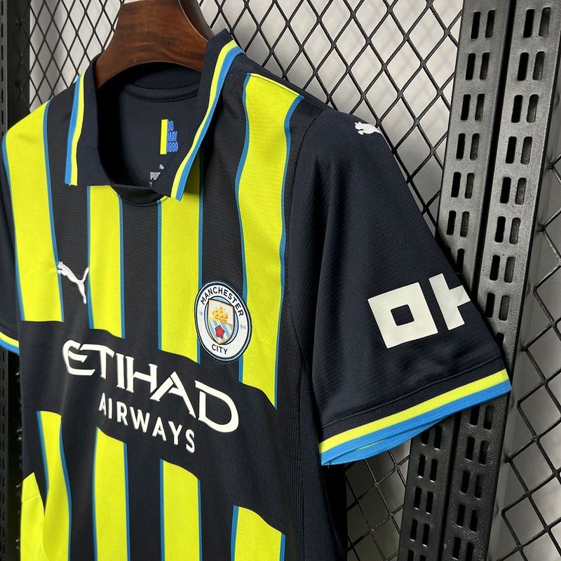Manchester City 2024-2025 away image 4