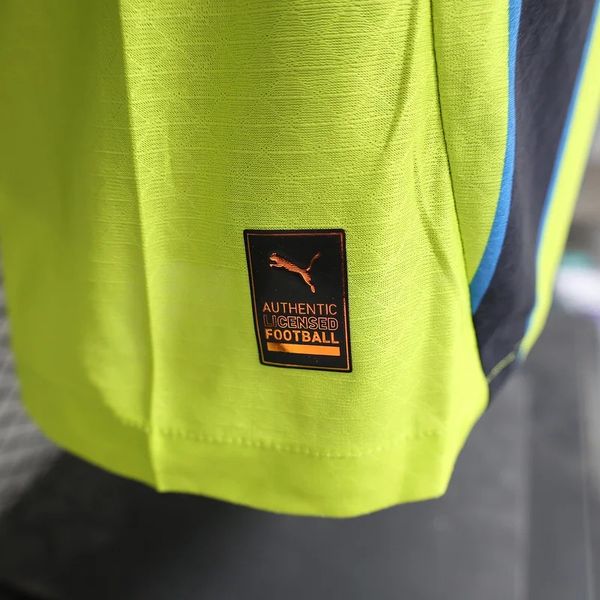 Manchester City 2024-2025 away player image 9