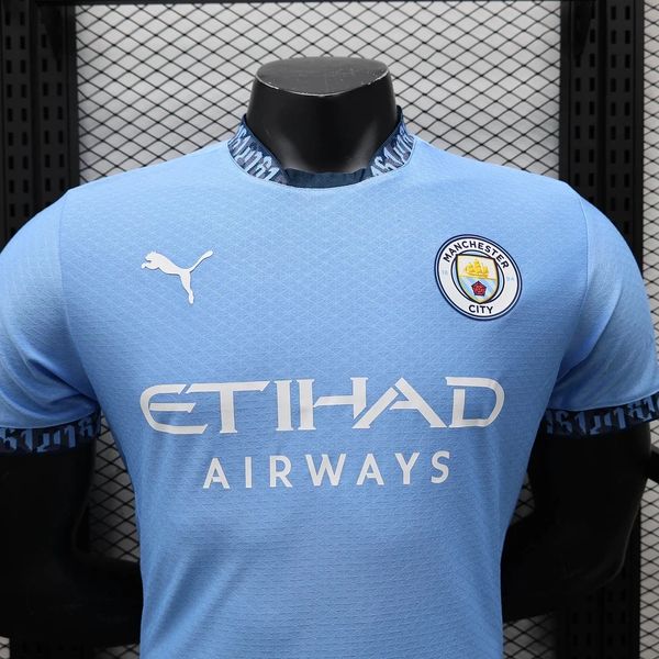 Manchester City 2024-2025 home player image 3