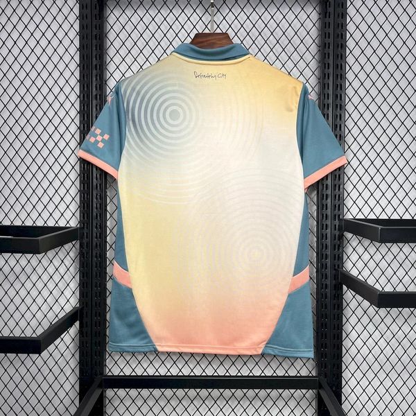 Manchester City 2024-2025 third away image 2