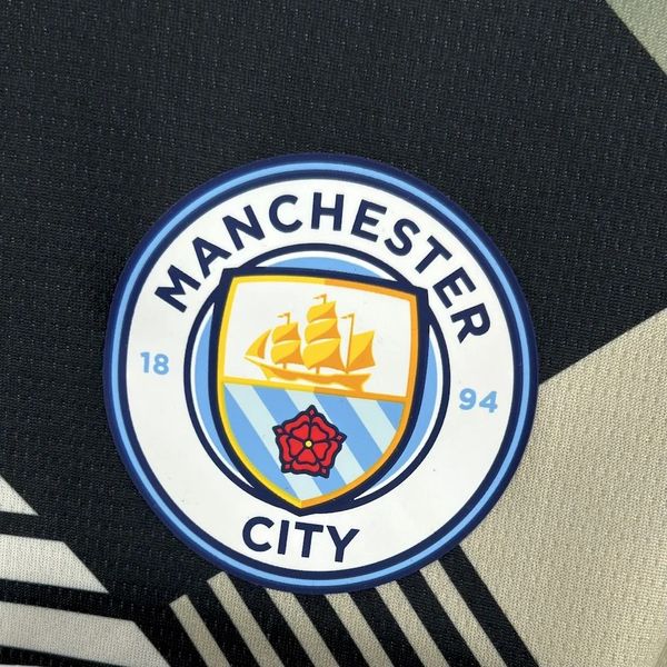 Manchester City 2025-2026 special edition image 6
