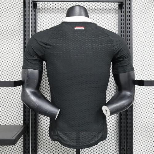 Manchester United 2024-2025 Goalkeeper player image 2