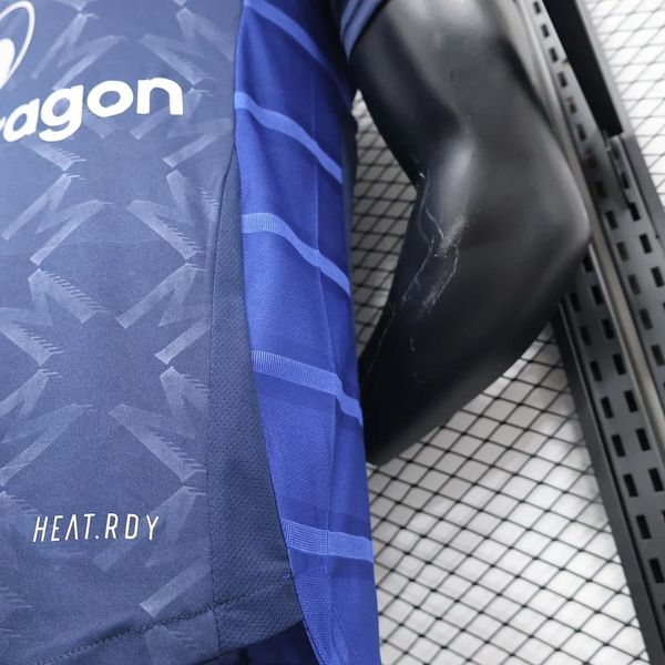 Manchester United 2024-2025 away player image 7
