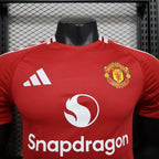 Manchester United 2024-2025 home player image 3
