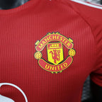 Manchester United 2024-2025 home player image 4