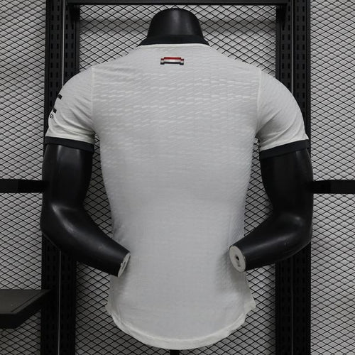 Manchester United 2024-2025 second away player image 2