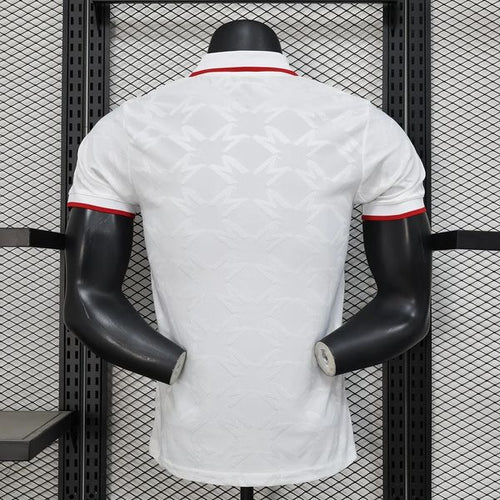 Manchester United 2024-2025 special edition player image 2
