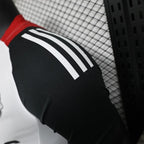 Manchester United 2025-2026 pre-training uniform image 5