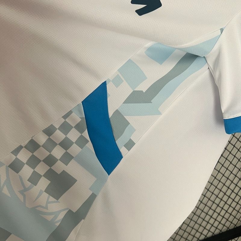 Marseille 2024-2025 home image 4