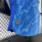 Marseille 2025-2026 third away player image 6