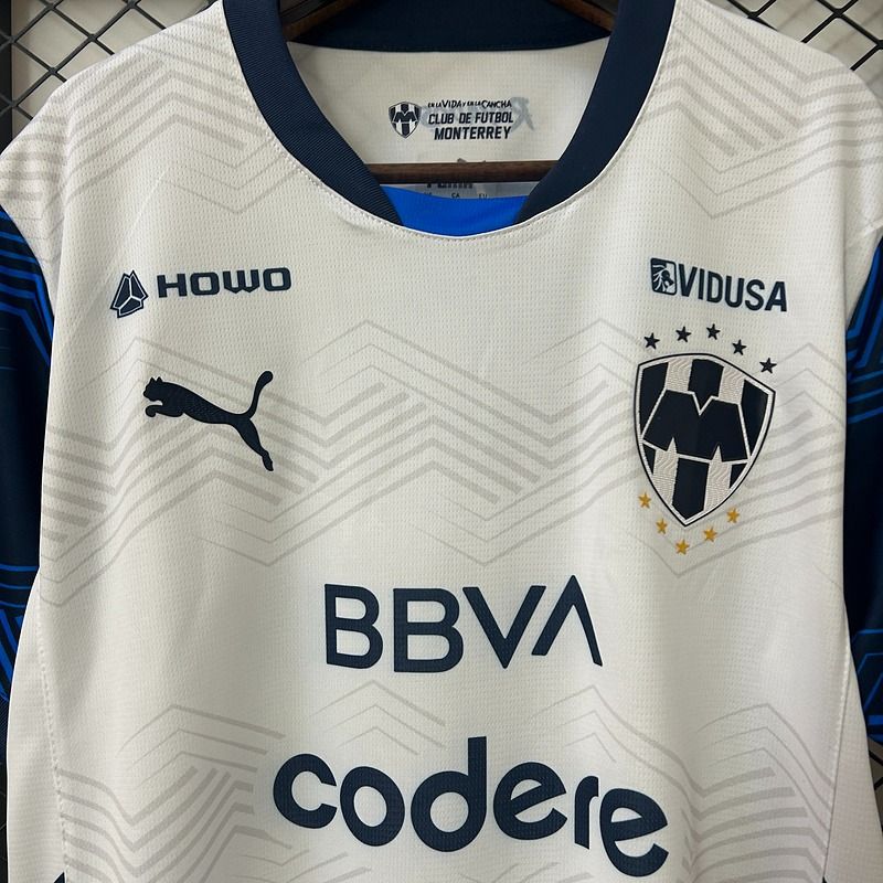 Monterrey 2024-2025 away image 3