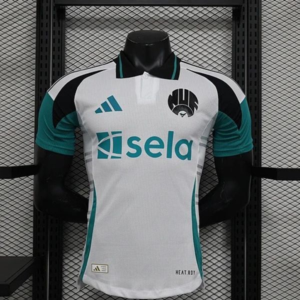 Newcastle United 2024-2025 away player