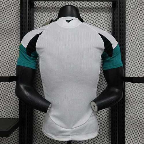 Newcastle United 2024-2025 away player image 2