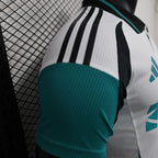 Newcastle United 2024-2025 second away player image 8