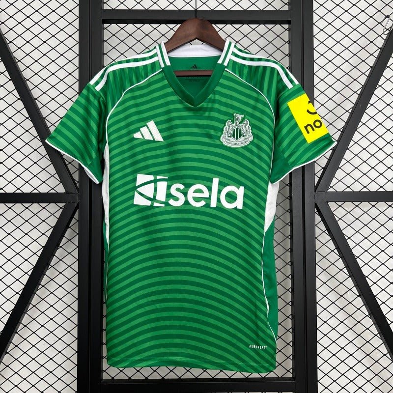 Newcastle United 2025-2026 away