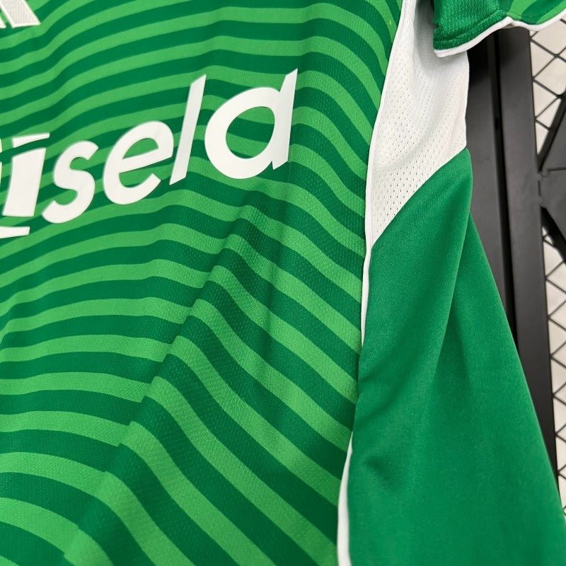 Newcastle United 2025-2026 away image 7