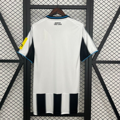 Newcastle United 2025-2026 home image 2