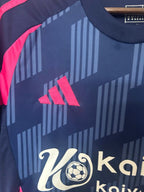 Nottingham Forest 2024-2025 away image 4